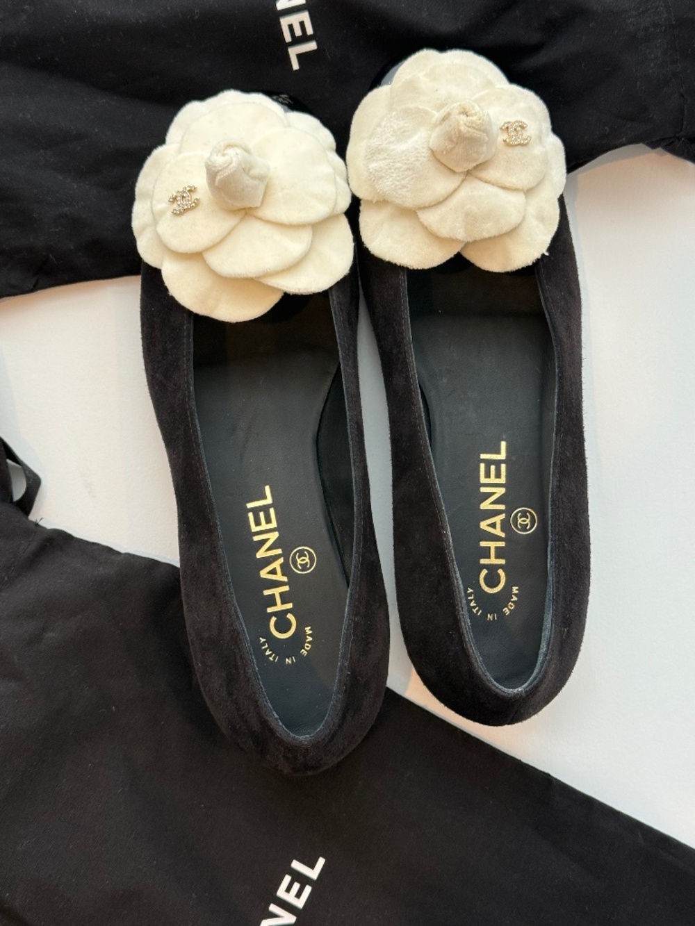 CHANEL black suede camellia ballerina flats UNWORN - size 37 - read description